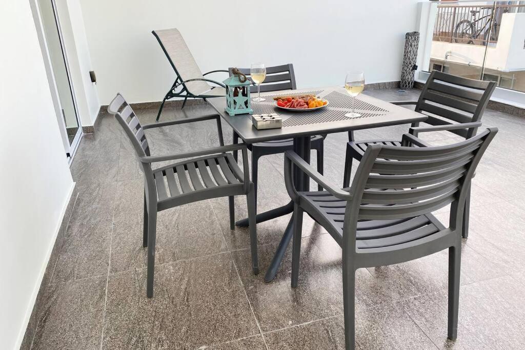 Ευ Ζην / Ev Zin: Modern, cozy, studio, pool, balcony Paphos Exterior foto
