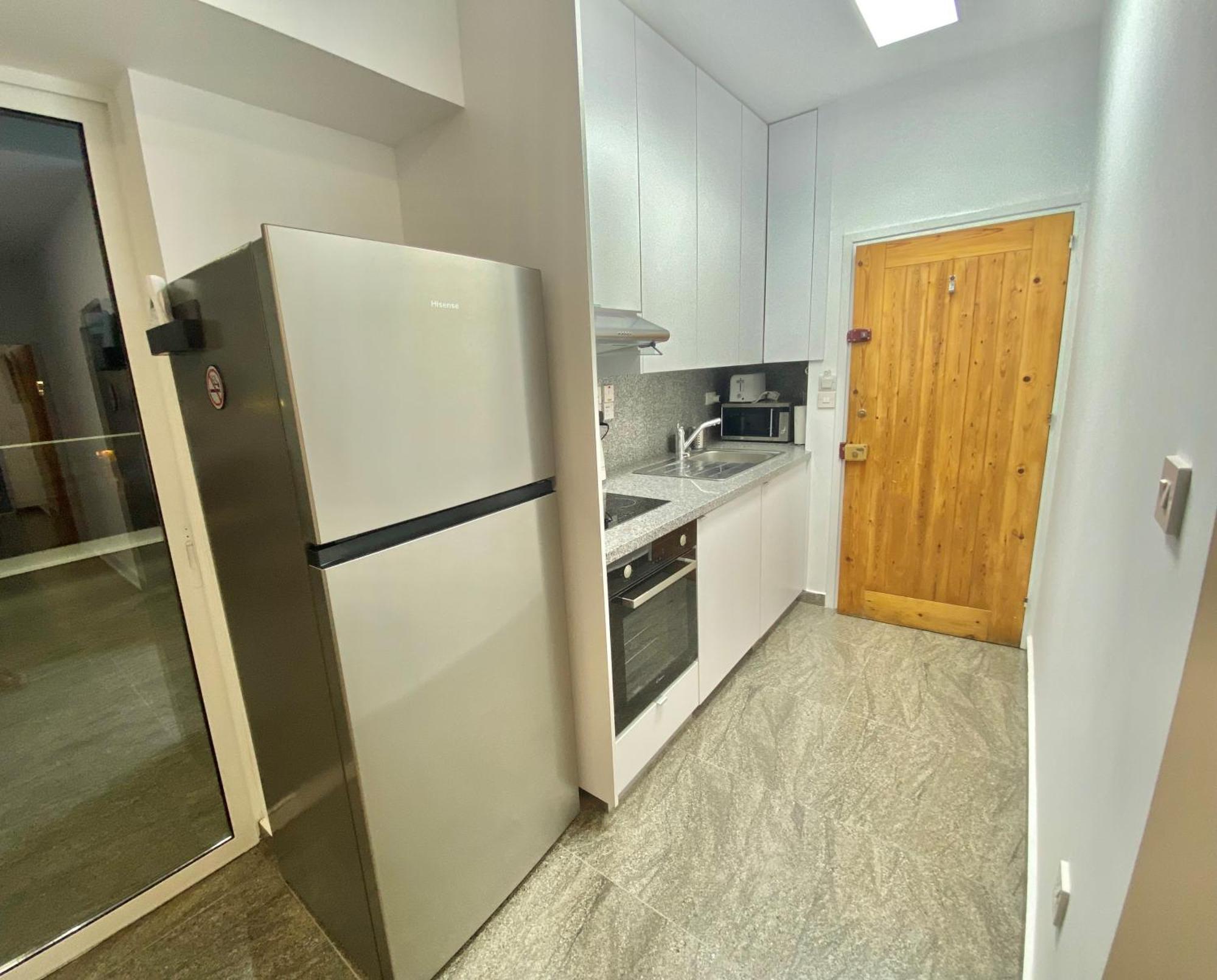 Ευ Ζην / Ev Zin: Modern, cozy, studio, pool, balcony Paphos Exterior foto